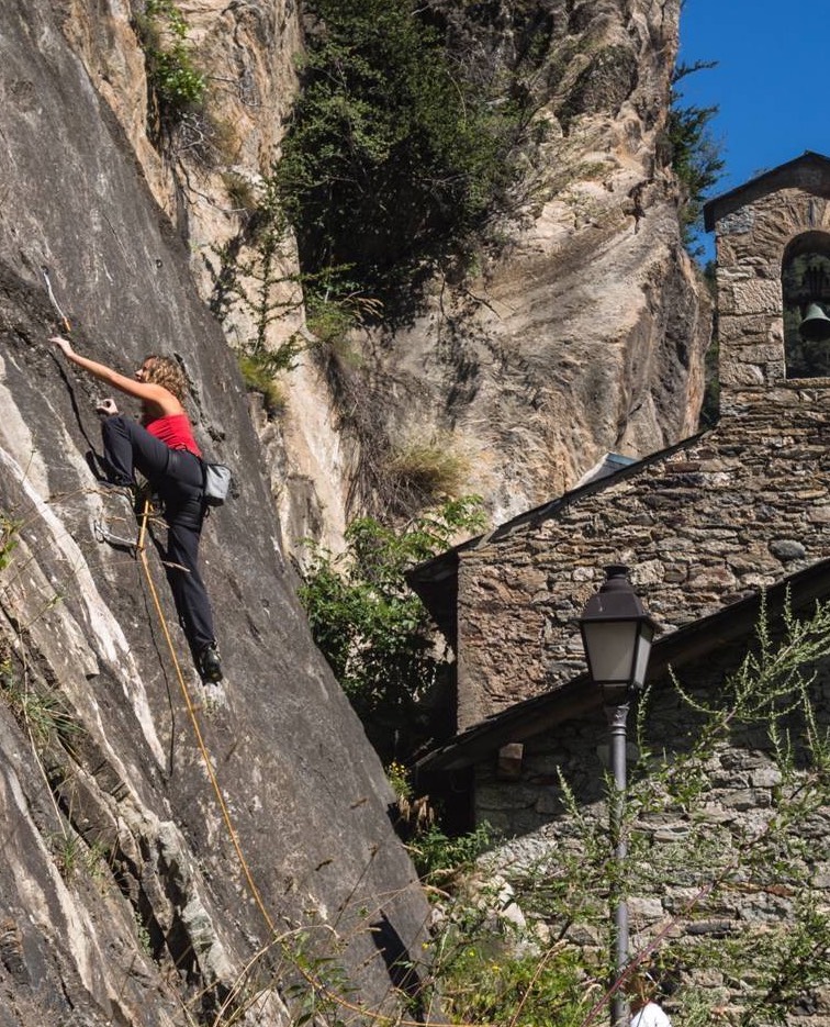 Actividades Verano 8 escalada-andorra