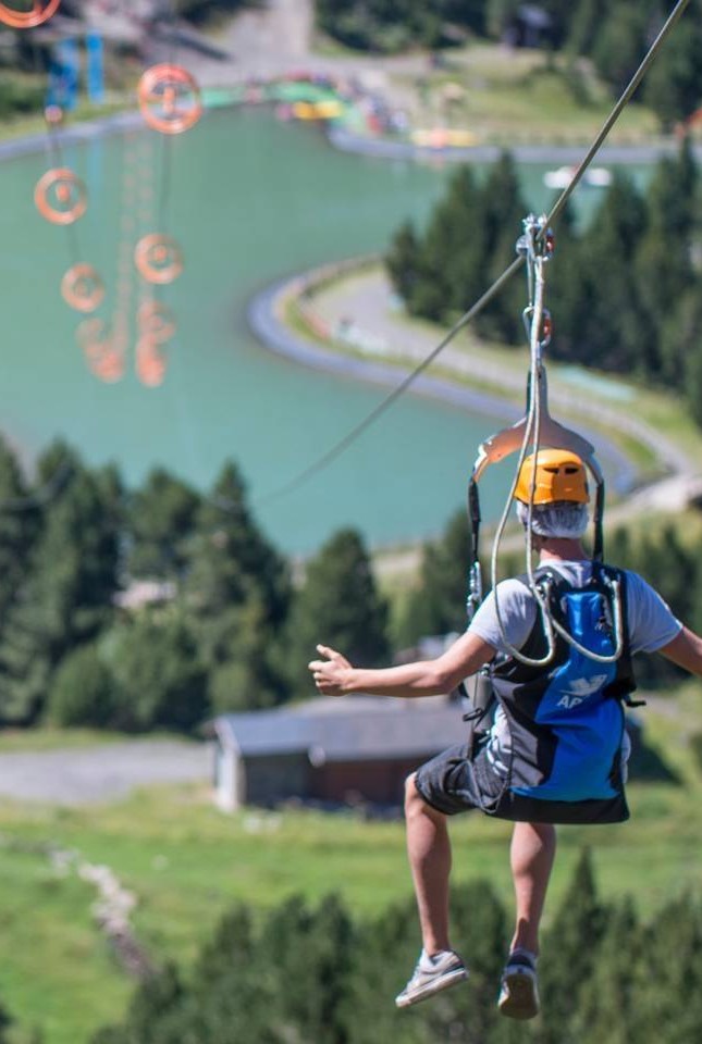 Actividades Verano 13 tirolina-andorra